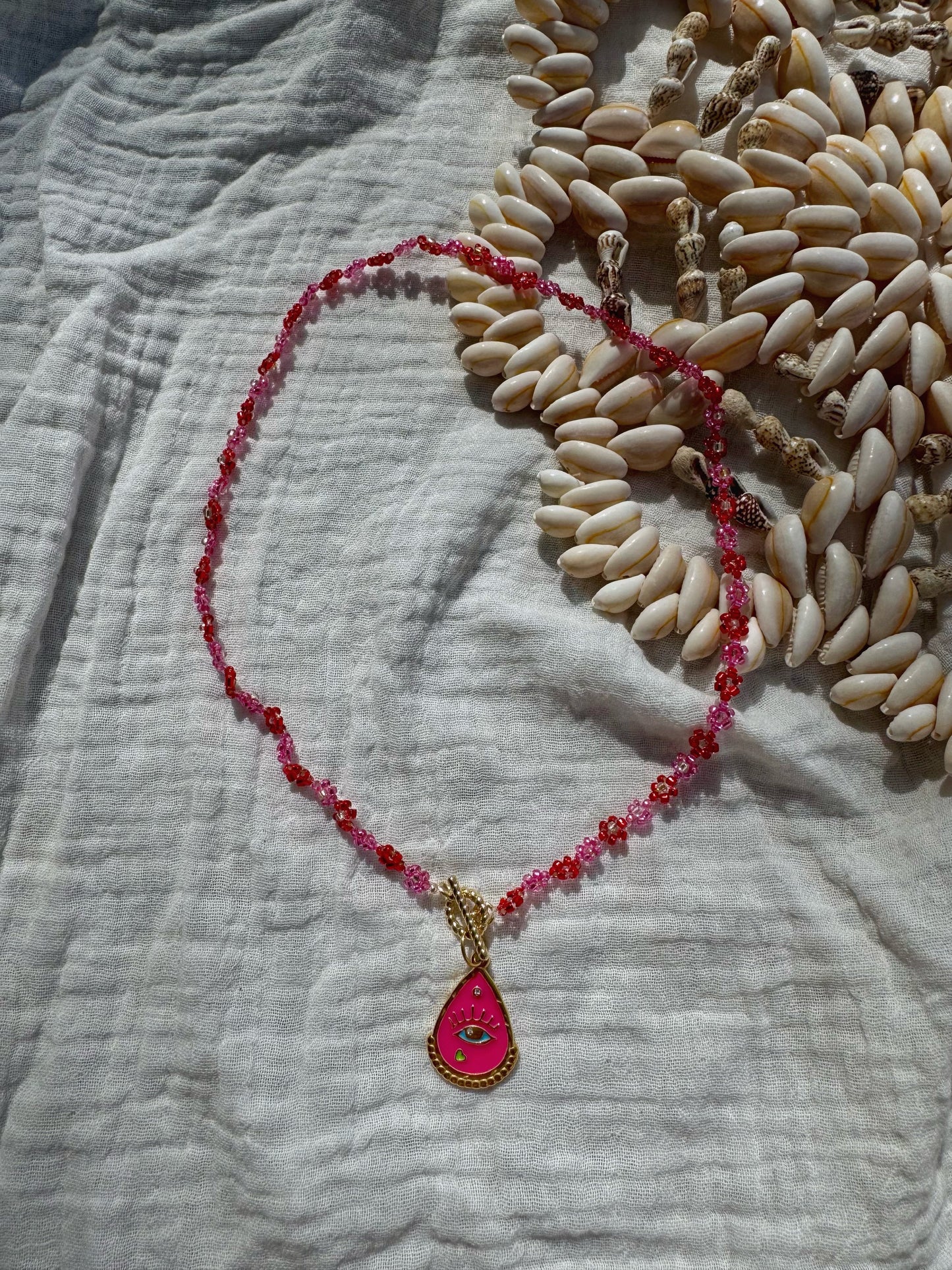 Collier Thais