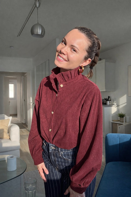 Blouse velours bordeaux femme à col montant Victoria