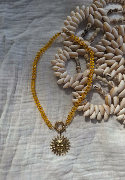 collier alba jaune soleil

